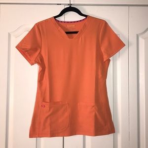 Heart Soul - Scrub Top